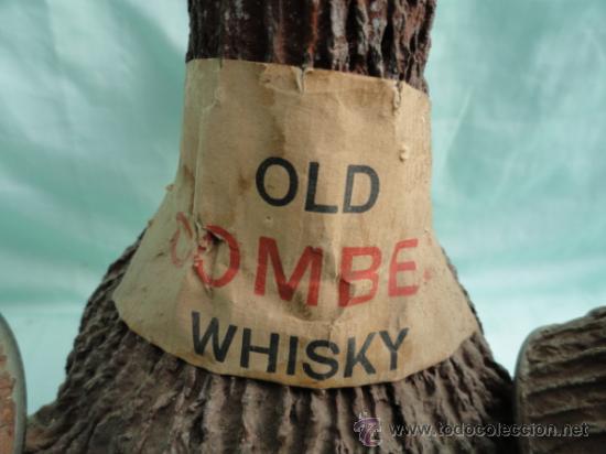 Botellas antiguas: BOTELLA CON VASOS DE WHISKY ESCOC&Eacute;S. - Foto 5