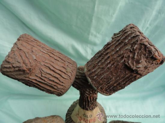 Botellas antiguas: BOTELLA CON VASOS DE WHISKY ESCOC&Eacute;S. - Foto 7