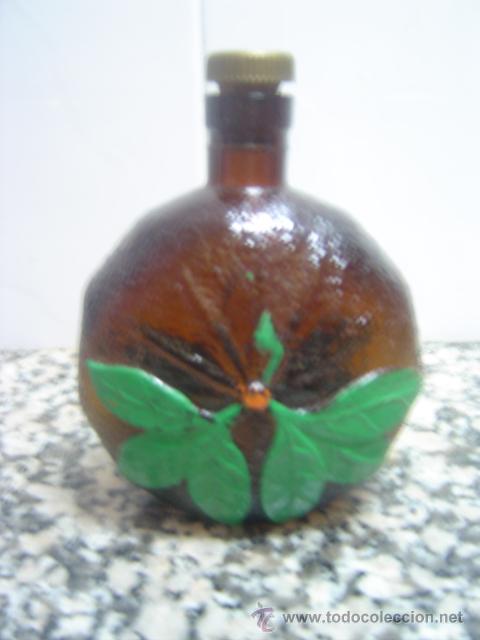 Botellas antiguas: BOTELLA LICOR DE NARANJA VACIA - Foto 1