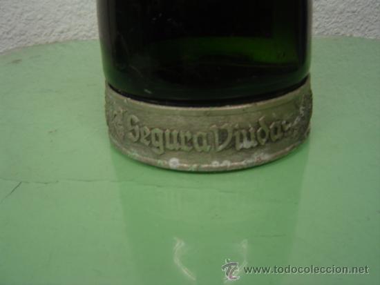 Botellas antiguas: BOTELLA SEGURA VIUDAS - Foto 2