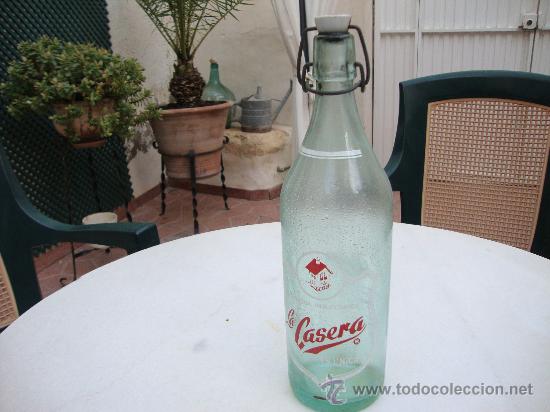 Botellas antiguas: LA CASERA - Foto 1