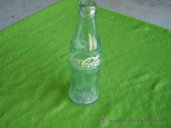 Botellas antiguas: BOTELLA DE CRISTAL  COCACOLA - Foto 2