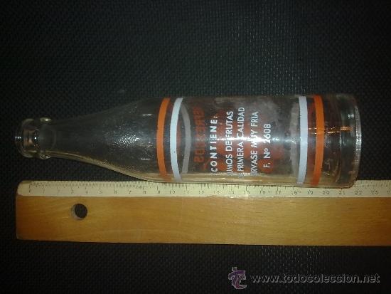 Botellas antiguas: Curiosa botella Refrescos la Flamenca. - Foto 2