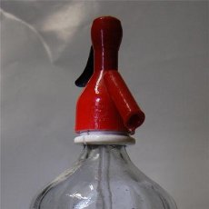 Botellas antiguas: SIFÓN VICENTE SOLER DE ELCHE CON RELIEVE