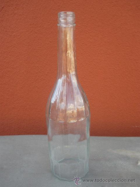 Botellas antiguas: BOTELLA DE CRISTAL. 75CL, INSCRIPCI&Oacute;N EN LA BASE - Foto 4