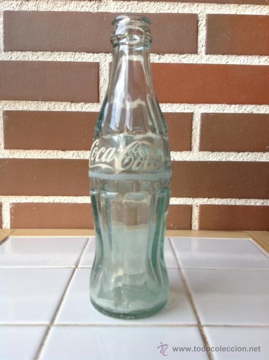 Botellas antiguas: ANTIGUA BOTELLA COCA COLA 20 CL - Foto 2