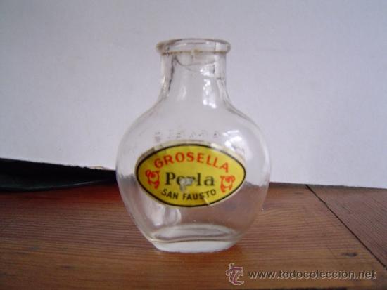 Botellas antiguas: Botellin para preparar bebida de jarabe Perla. - Foto 1