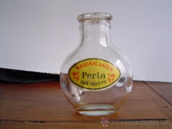 Botellas antiguas: Botellin para preparar bebida de jarabe Perla. - Foto 1