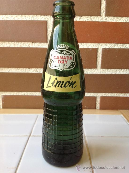 Botellas antiguas: ANTIGUA BOTELLA REFRESC&Oacute; CANAD&Aacute; DRY LIM&Oacute;N - Foto 1
