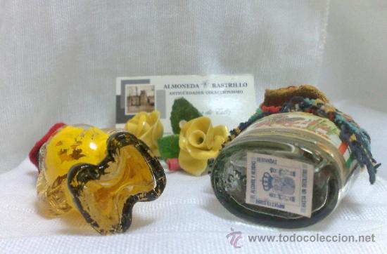Botellas antiguas: COLECCI&Oacute;N DE 2 MINIATURAS DE BOTELLA DE LICOR. - Foto 5