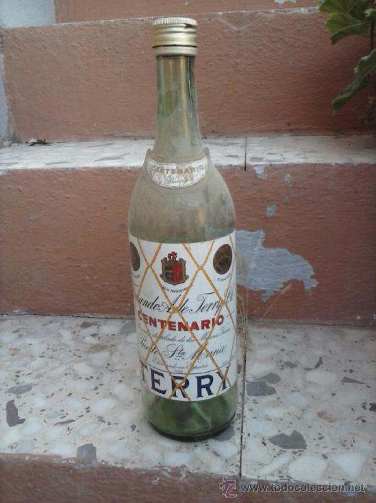 Botellas antiguas: antigua botella de brandy terry, 1 litro, - Foto 1