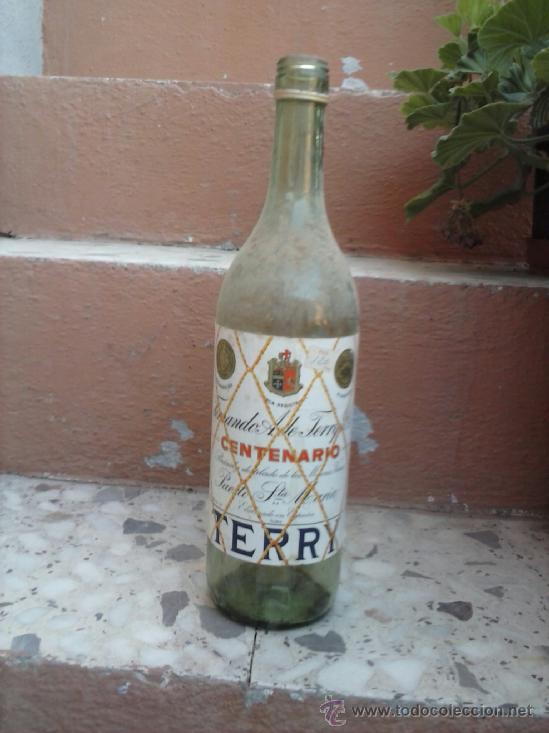 Botellas antiguas: antigua botella de brandy terry, 1 litro, - Foto 1