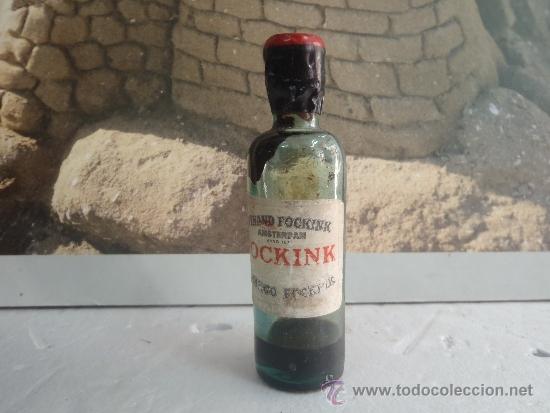 Botellas antiguas: BOTELLIN FOCKINK - Foto 1