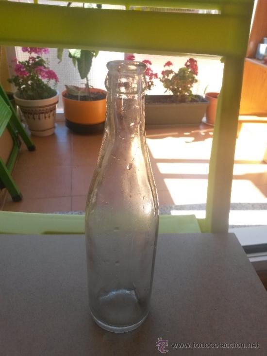 Botellas antiguas: Botella antigua de refresco de 23 x 6 cms - Foto 2