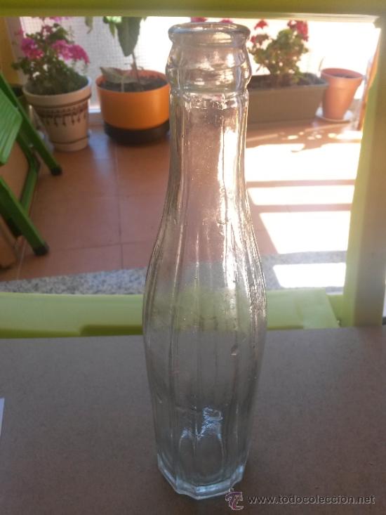 Botellas antiguas: Botella antigua de refresco de 24 x 5,5 cms - Foto 2
