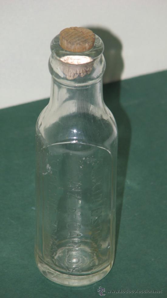 Botellas antiguas: PEQUE&Ntilde;A BOTELLA DE ELIXIR ESTOMACAL SAIZ DE CARLOS - Foto 1