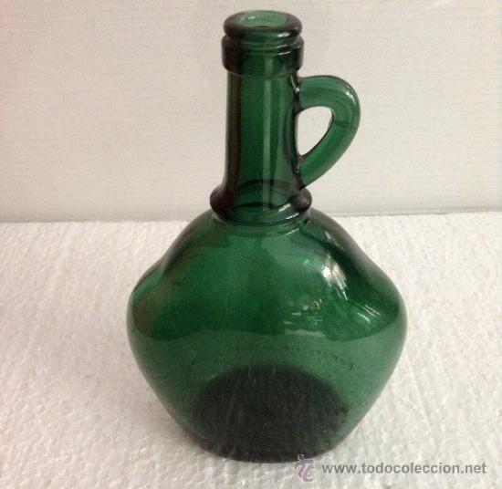 Botellas antiguas: Antigua botella verde - car04 - Foto 1