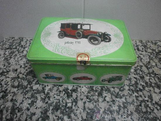 Botellas antiguas: CAJA COLA CAO COCHES EPOCA - Foto 1