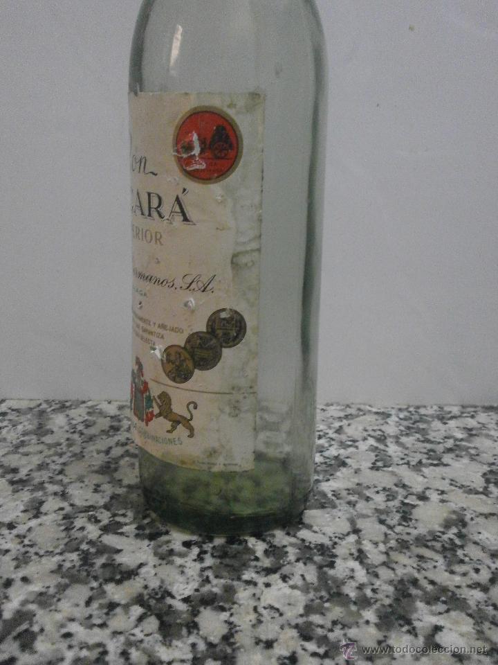 Botellas antiguas: BOTELLA RON BACARA SUPERIOR  VACIA - Foto 3
