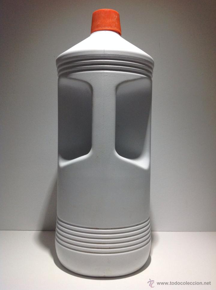 Botellas antiguas: ANTIGUA BOTELLA DE MISTOL DE PL&Aacute;STICO ,4 KG - Foto 3