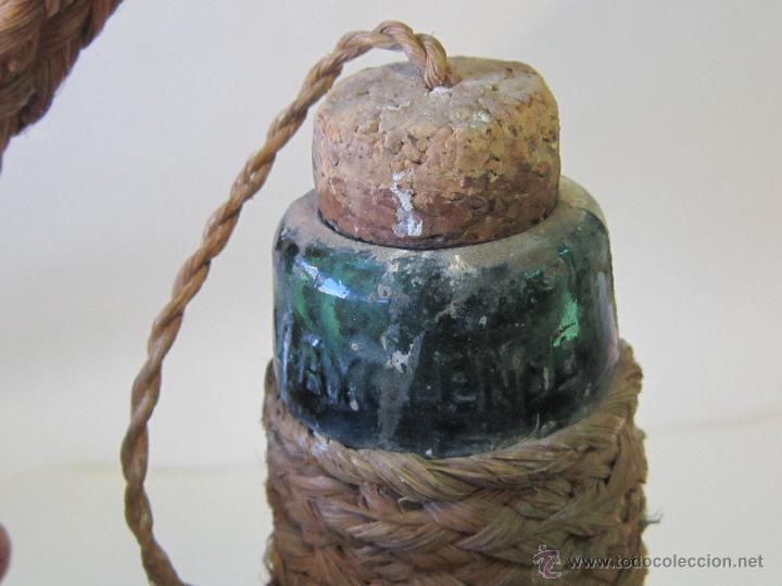 Botellas antiguas: GARRAFA CON FUNDA DE ESPARTO - Foto 2