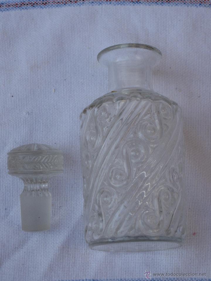 Botellas antiguas: FRASCO ANTIGUO EN CRISTAL TALLADO. - Foto 4