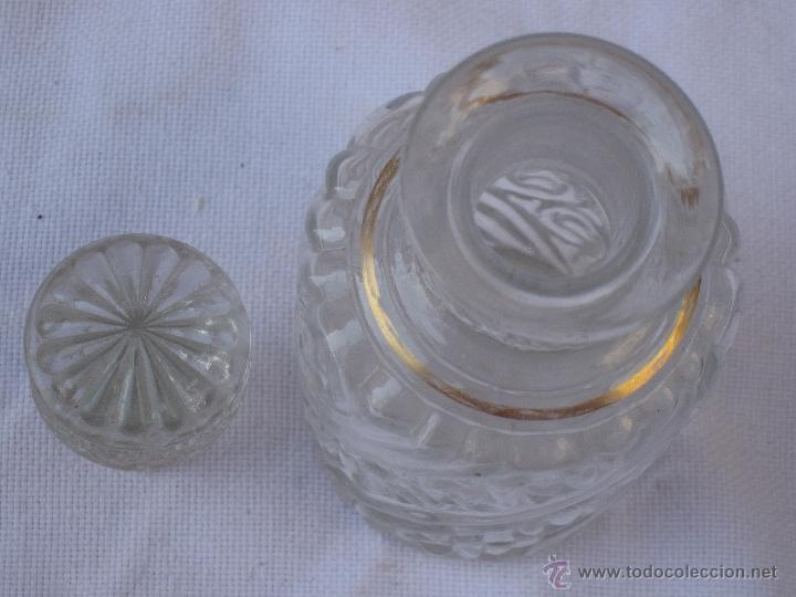 Botellas antiguas: FRASCO ANTIGUO EN CRISTAL TALLADO. - Foto 7