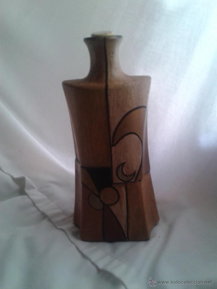 Botellas antiguas: Rara botella decorada a mano - Foto 1