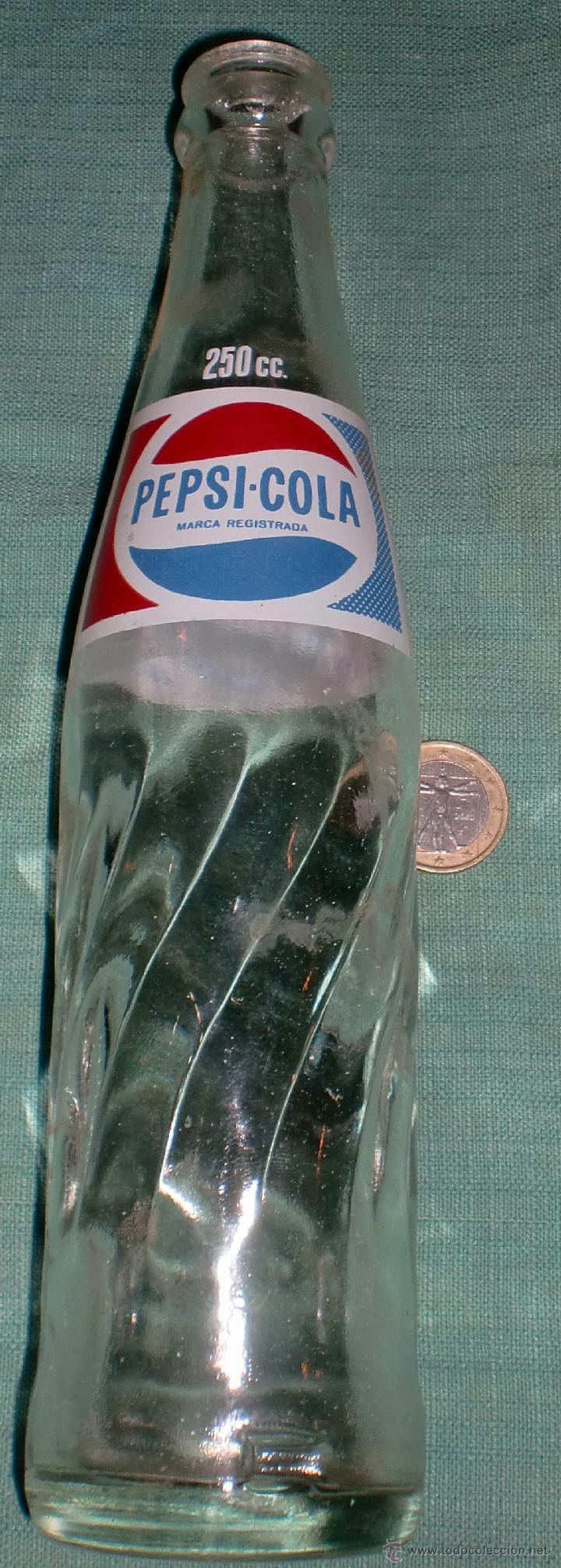 Botellas antiguas: Botella de pepsi 250cc serigrafiada - Foto 2