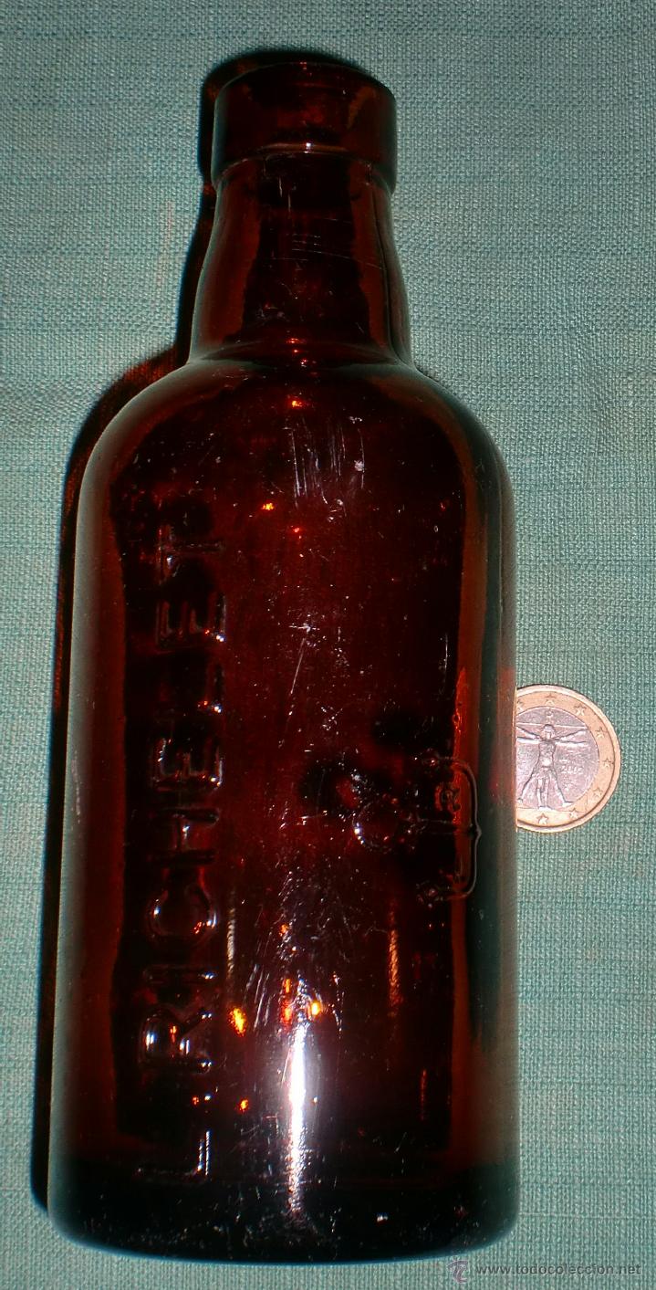 Botellas antiguas: Botella del.richelet en relieve - Foto 1