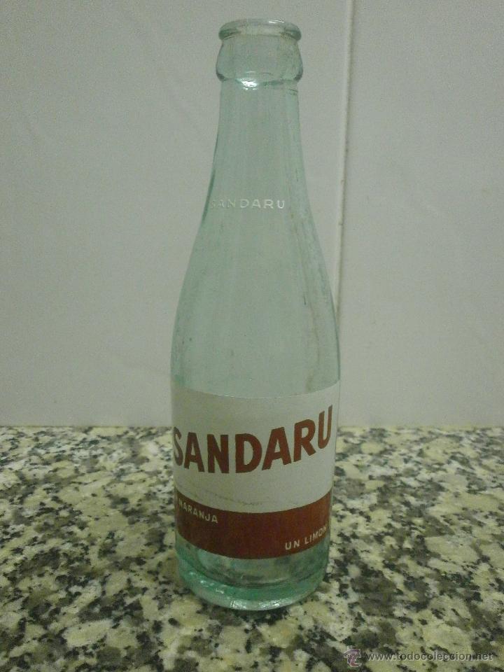 Botellas antiguas: BOTELLA SANDARU - Foto 1