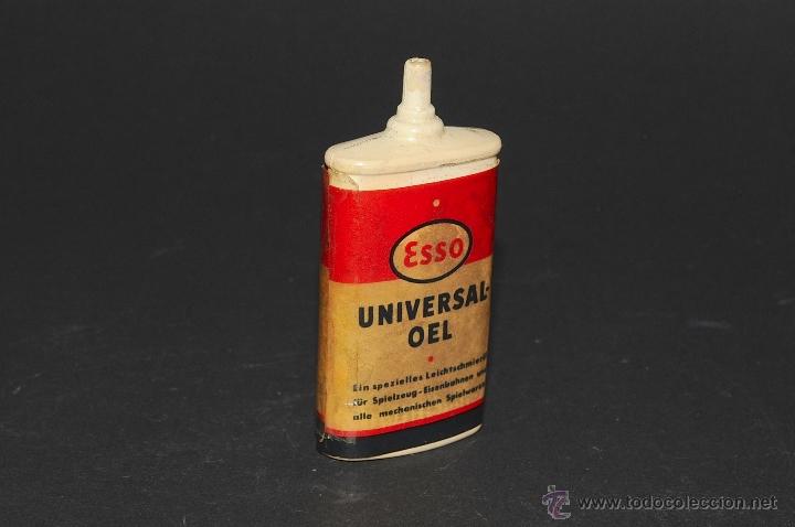 Botellas antiguas: ANTIGUA BOTELLA PEQUE&Ntilde;A EN PLASTICO- ESSO UNIVERSAL-OEL VACIA