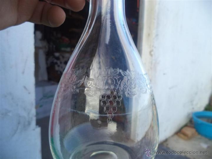 Botellas antiguas: botella para licor - Foto 3