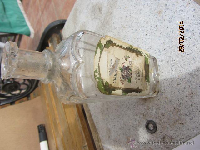 Botellas antiguas: antigua botella de colonia 17x6 cms - Foto 1