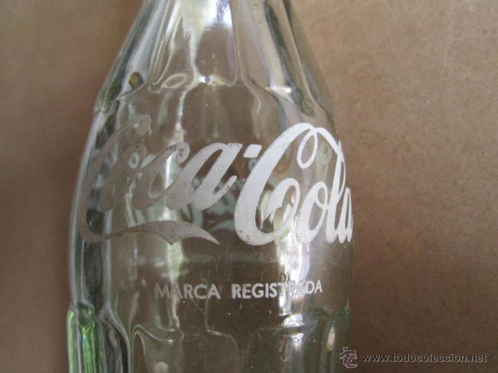 Botellas antiguas: BOTELLA DE COCA-COLA. - Foto 2