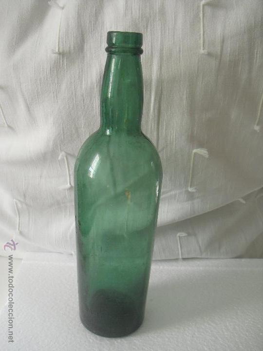 Botellas antiguas: Antigua Botella Bardinet, con letras en relieve. - Foto 1