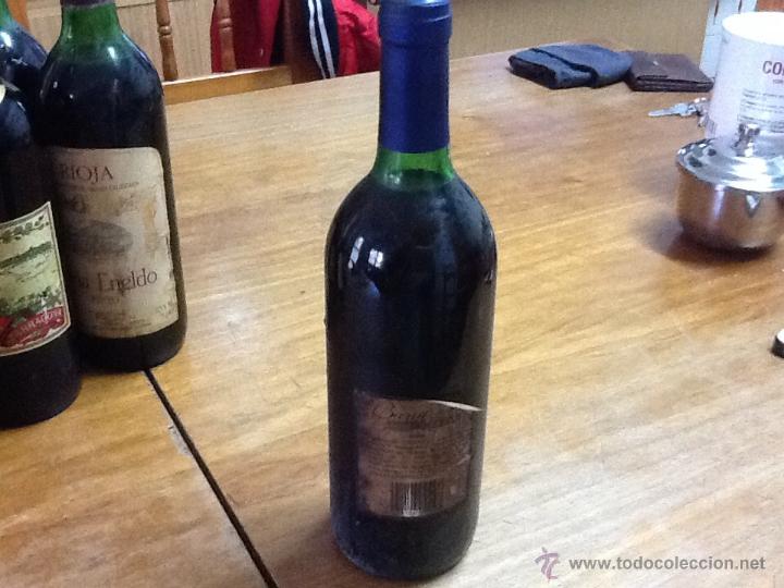 Botellas antiguas: Bodegas roqueta, banderas 1994 - Foto 2