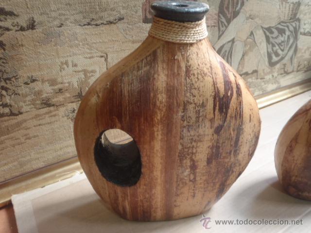 Botellas antiguas: 3 GARRAFAS,BOTELLAS, CANTIMPLORAS, EN MADERA. - Foto 5