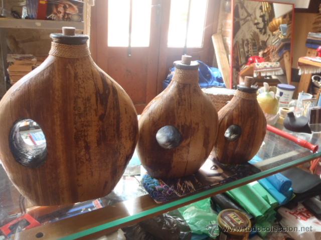 Botellas antiguas: 3 GARRAFAS,BOTELLAS, CANTIMPLORAS, EN MADERA. - Foto 6
