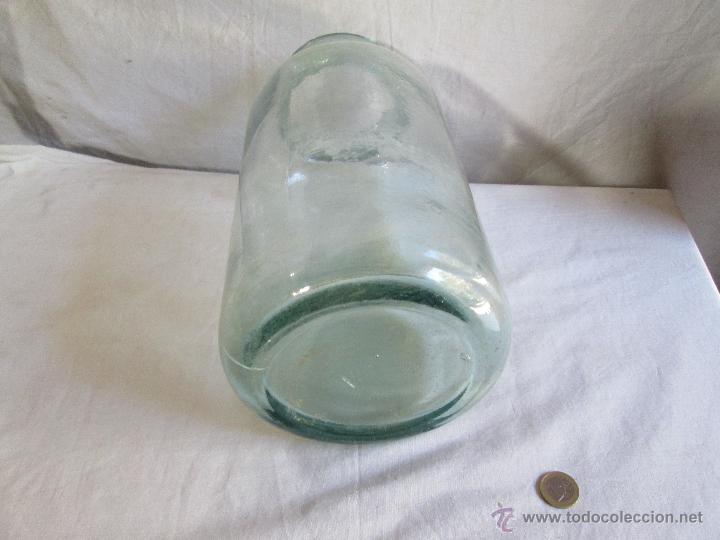 Botellas antiguas: GRAN BOTELLA DE CRISTAL - Foto 2