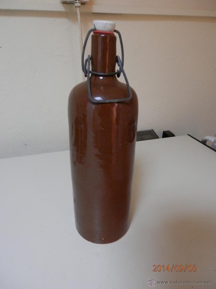 Botellas antiguas: BOTELLA CERAMICA VITRIADA - Foto 1