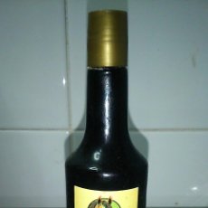 Botellas antiguas: BOTELLIN DE VINO DRY TRAJINERO. BODEGAS LOPEZ HERMANOS, S.A. MALAGA.. Lote 45191793