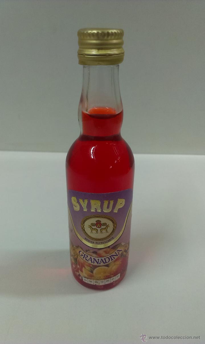 Botellas antiguas: BOTELLA PEQUE&Ntilde;A MARCA SYRUP (GRANADINA) - Foto 1
