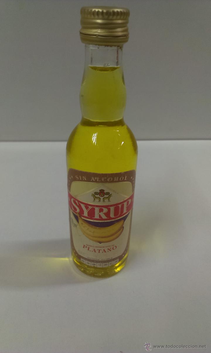 Botellas antiguas: BOTELLA PEQUE&Ntilde;A MARCA SYRUP (PLATANO) - Foto 1