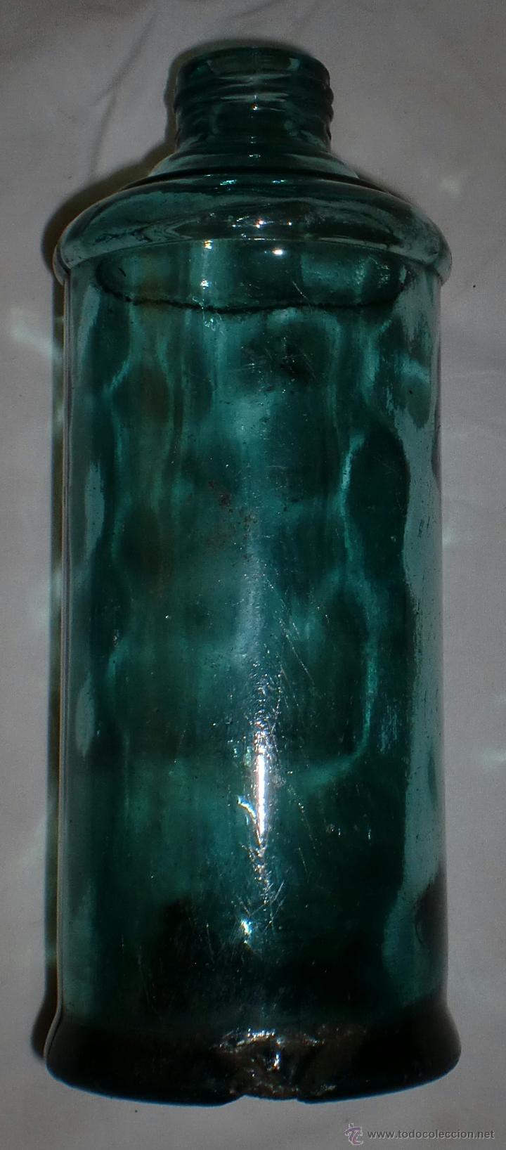 Botellas antiguas: Antigua botella raticida microzul - Foto 2