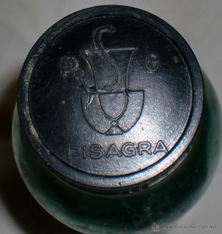 Botellas antiguas: Antigua botella de laboratorio sagra - Foto 2