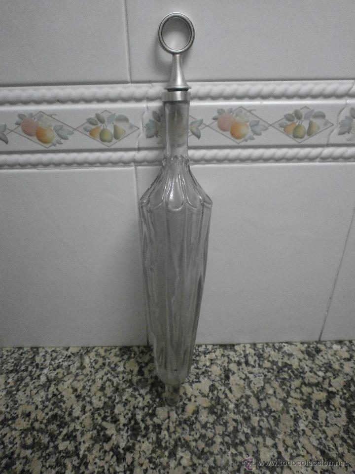 Botellas antiguas: BOTELLA FORMA DE PARAGUAS - Foto 1