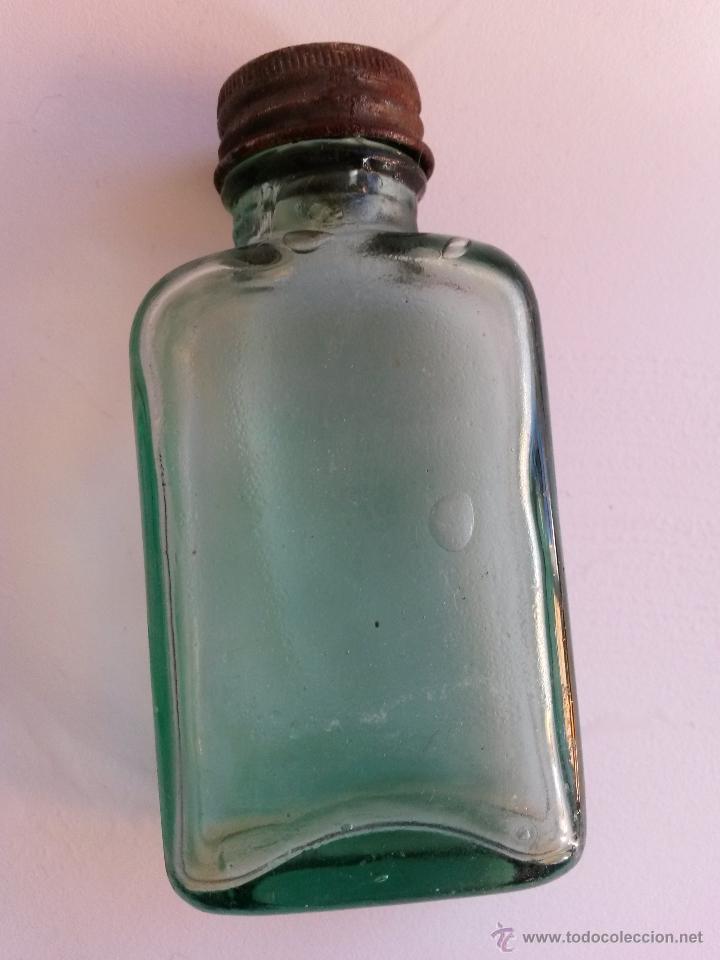 Botellas antiguas: Frasco antiguo de 8 x 4 x 2,3 cms - Foto 1