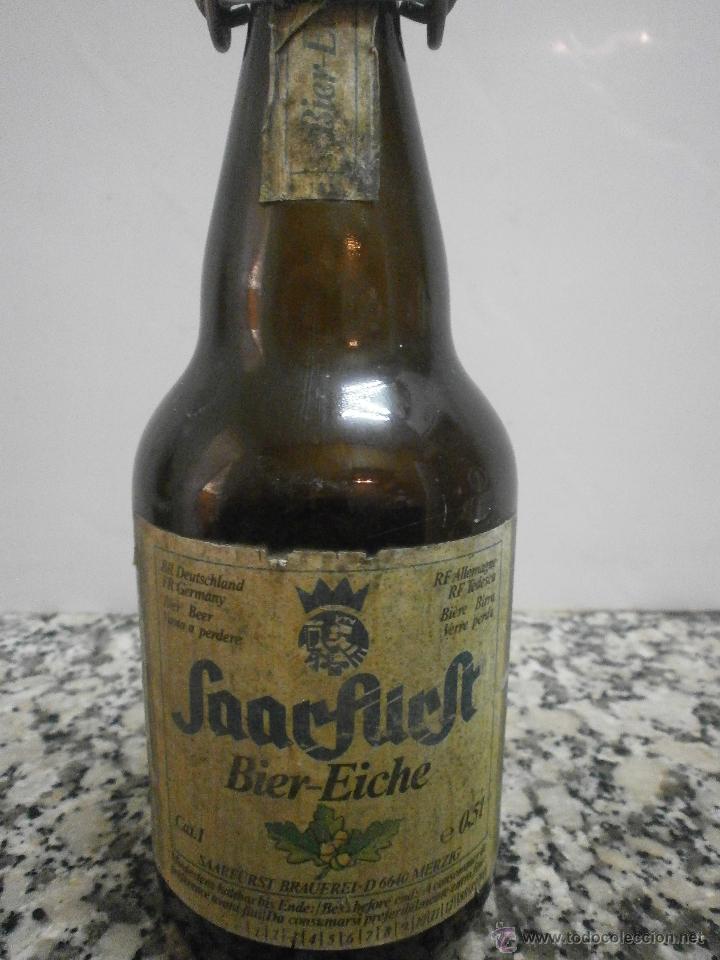Botellas antiguas: BOTELLA CERVEZA SAARFURST BIER - EICHE - Foto 2