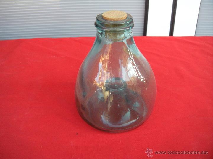 Botellas antiguas: ANTIGUA BOTELLA ECOL&Oacute;GICA INSECTICIDA - Foto 1